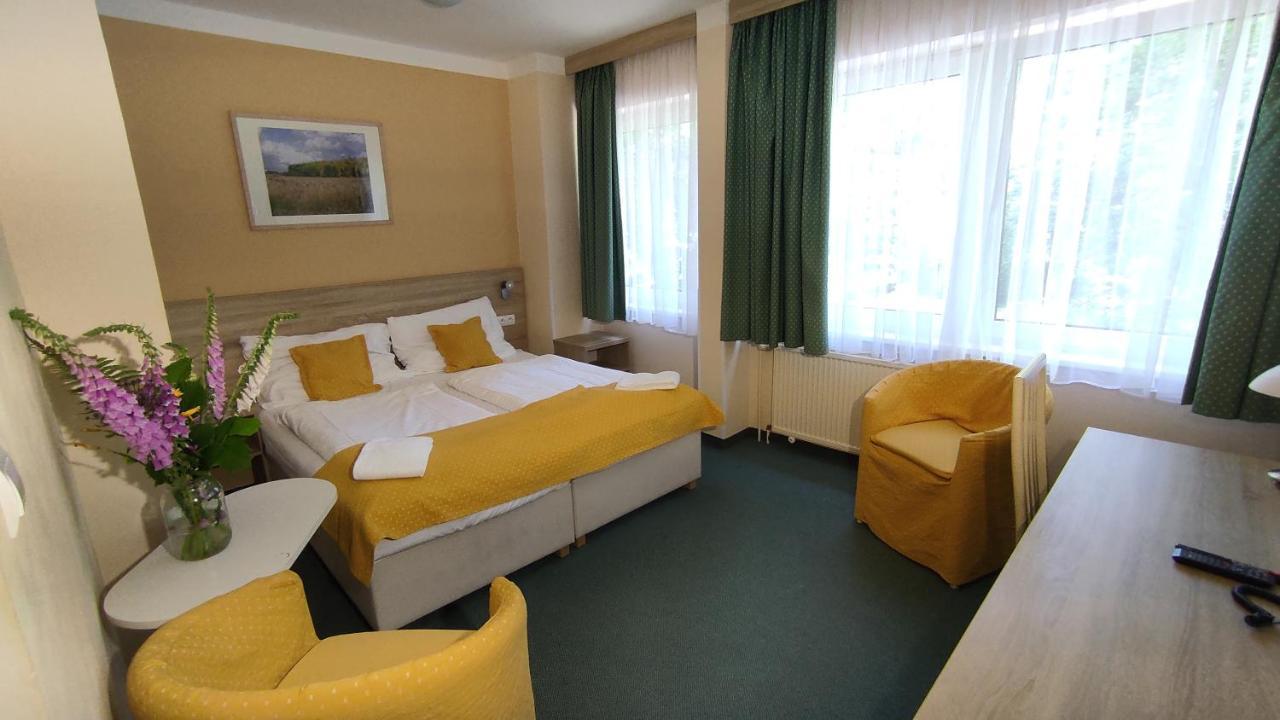 Parkhotel Sokolov Exterior foto
